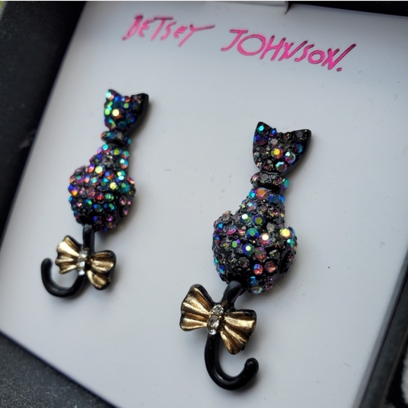 Betsey Johnson Pave Crystal Kitty Cat Earrings - Picture 5 of 10
